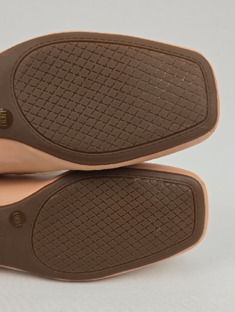 Jessica Simpson Peep-Toe Cross-Strap Flats in Nude Blush - Picture 10 of 15